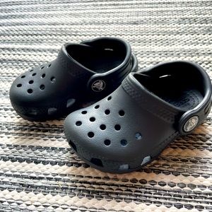 Crocs size 5c